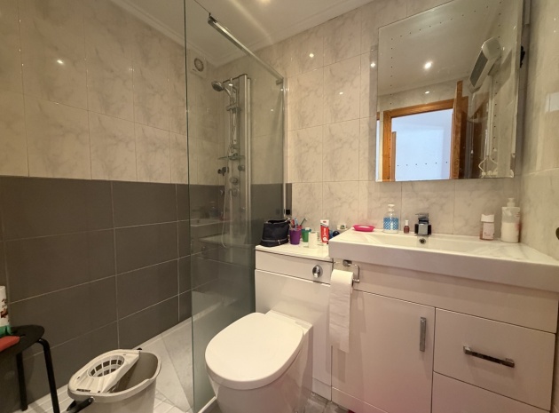 Resale - Apartment - Villamartin - lomas del golf