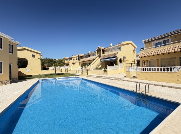 Resale - Apartment - Villamartin - lomas del golf