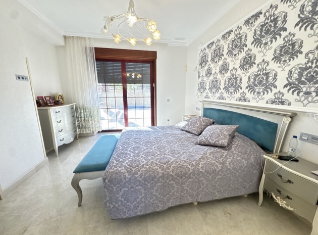 Resale - Villa - Cabo Roig - beachside cabo roig