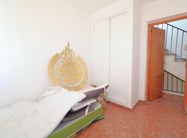 Resale - Villa - Torrevieja - jardin del mar