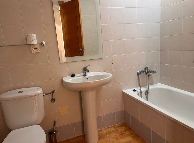 Resale - Townhouse - Ciudad Quesada - Dona Pepa