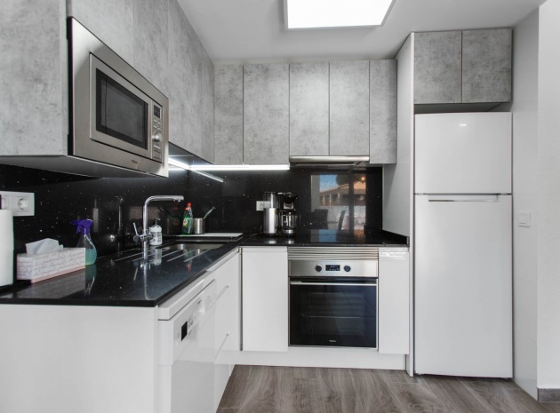 Resale - Apartment - Los Balcones - lago jardin