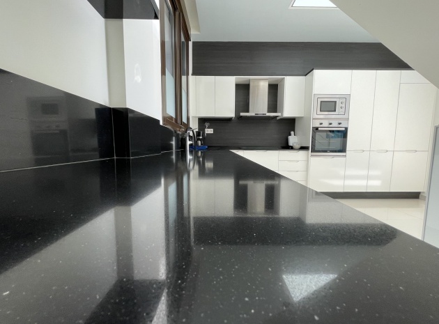 Resale - Townhouse - Villamartin - PAU 26