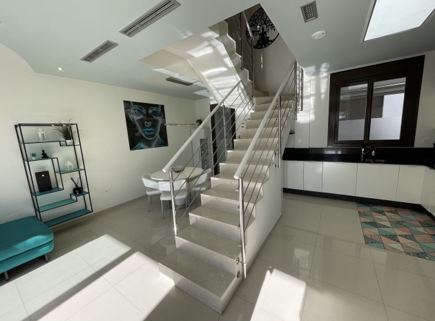 Resale - Townhouse - Villamartin - PAU 26