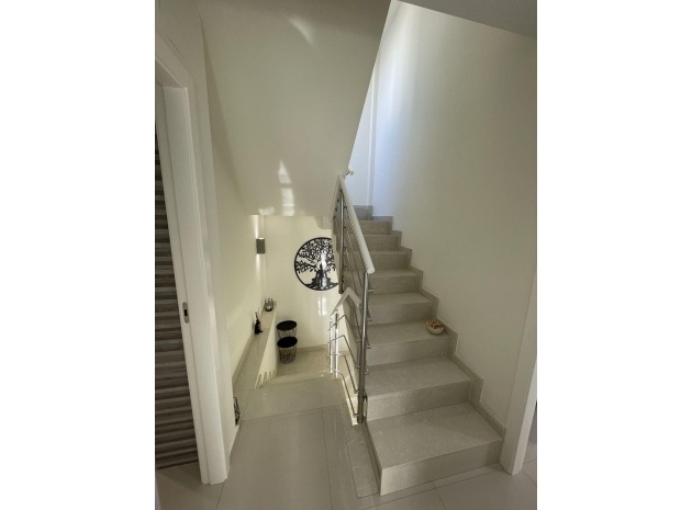 Resale - Townhouse - Villamartin - PAU 26