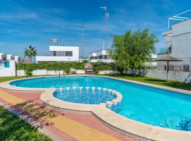 Resale - Townhouse - Villamartin - PAU 26