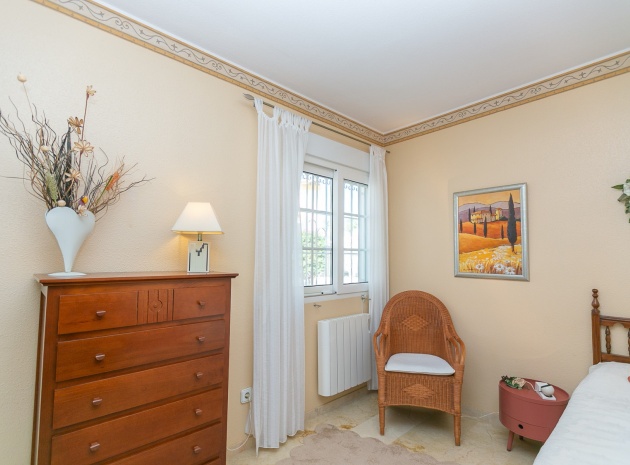 Resale - Apartment - Playa Flamenca - jumilla