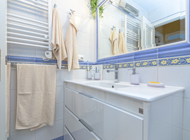 Resale - Apartment - Playa Flamenca - jumilla