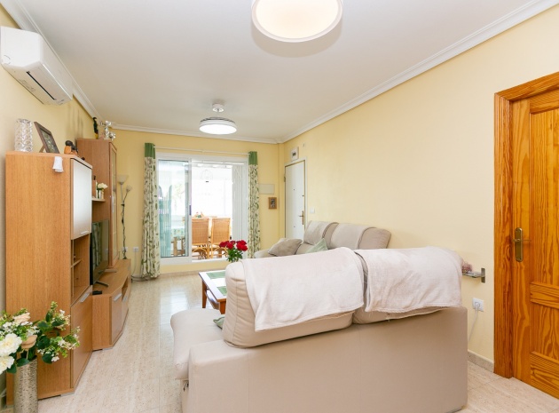 Resale - Apartment - Playa Flamenca - zeniamar