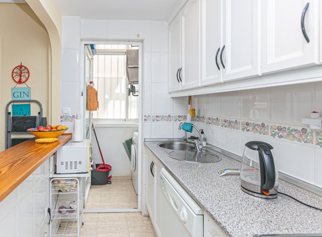 Resale - Apartment - Playa Flamenca - zeniamar