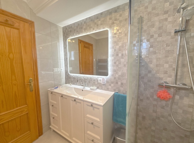 Resale - Villa - Cabo Roig - la regia