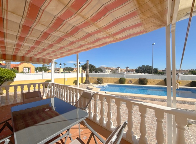 Resale - Villa - Cabo Roig - la regia