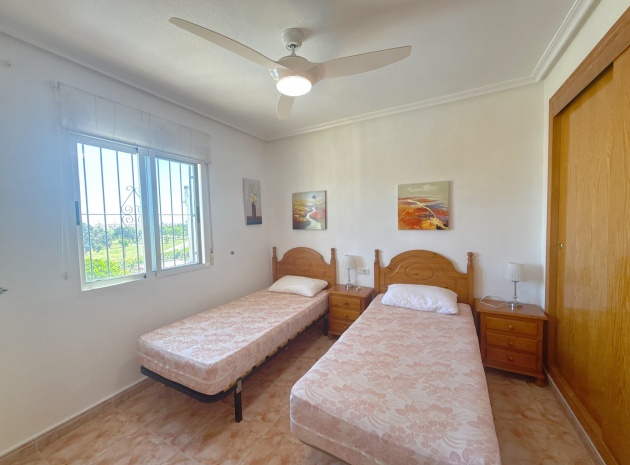 Resale - Villa - Cabo Roig - la regia