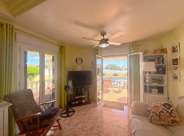 Resale - Villa - Cabo Roig - la regia