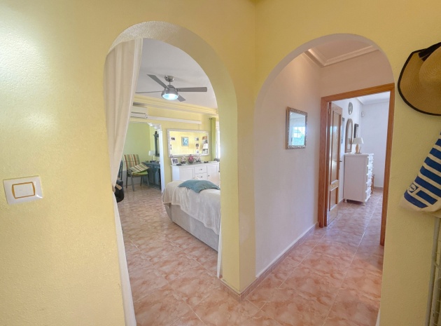 Resale - Villa - Cabo Roig - la regia