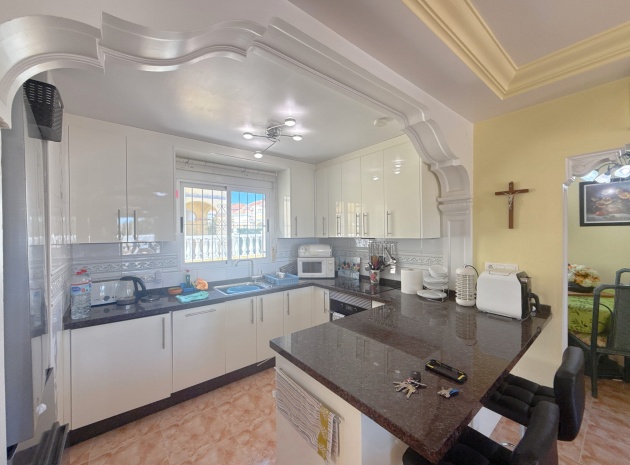 Resale - Villa - Cabo Roig - la regia