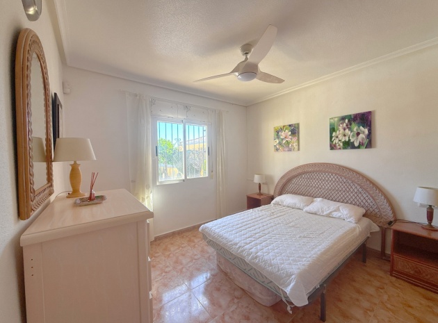 Resale - Villa - Cabo Roig - la regia