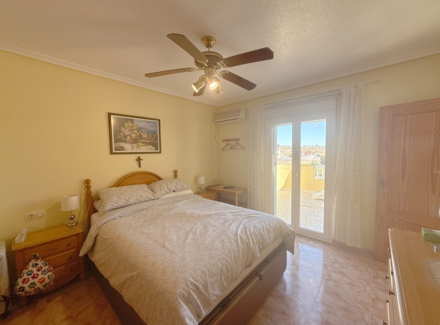 Resale - Villa - Cabo Roig - la regia