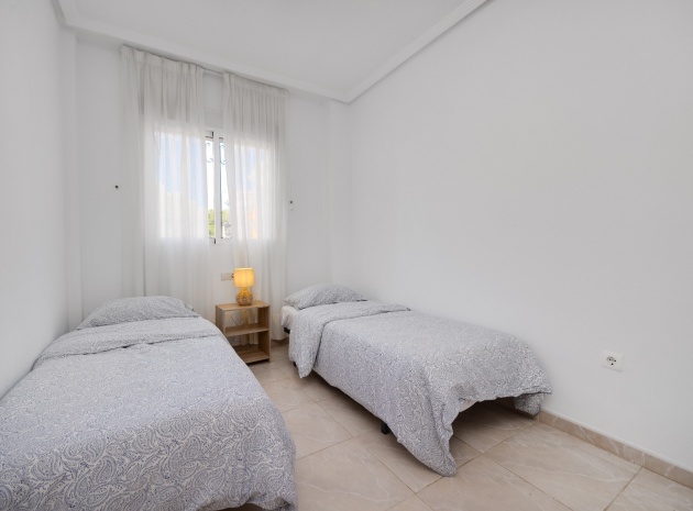 Resale - Apartment - Playa Flamenca - parque del duque