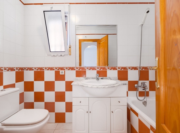 Resale - Apartment - Playa Flamenca - parque del duque