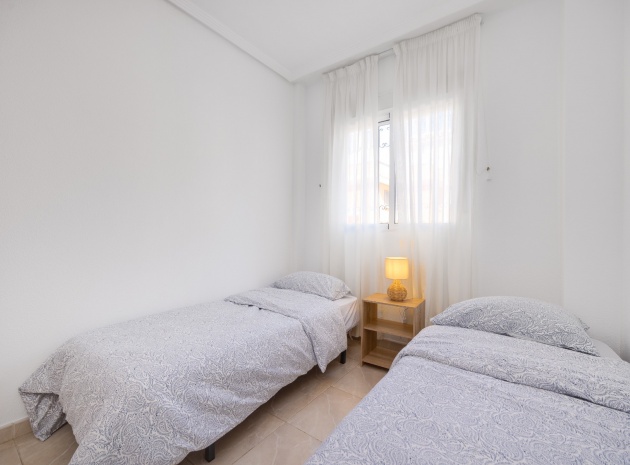 Resale - Apartment - Playa Flamenca - parque del duque