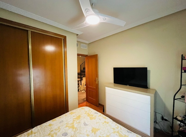 Wiederverkauf - Stadthaus - Catral