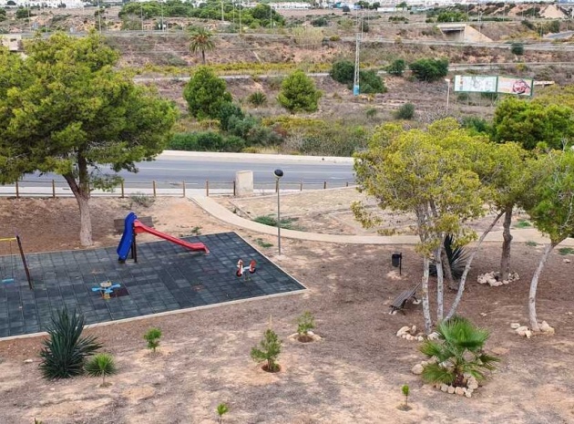 Resale - Apartment - Cabo Roig - Lomas de Cabo Roig