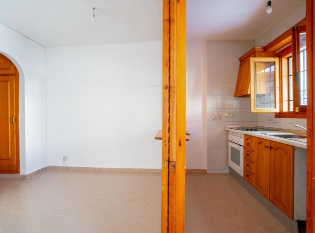 Resale - Apartment - Torrevieja - el chaparral