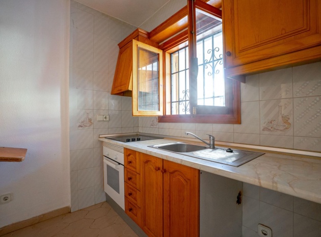 Resale - Apartment - Torrevieja - el chaparral