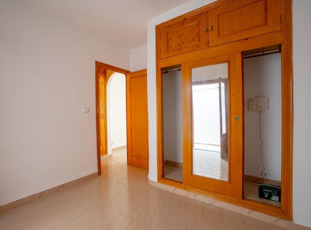Resale - Apartment - Torrevieja - el chaparral
