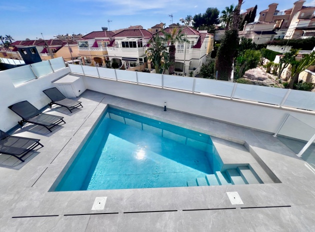 Resale - Villa - Villamartin - las filipinas