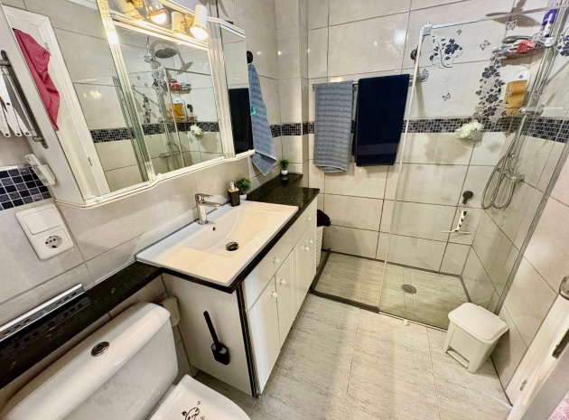 Wiederverkauf - Villa - La Florida  - La Florida