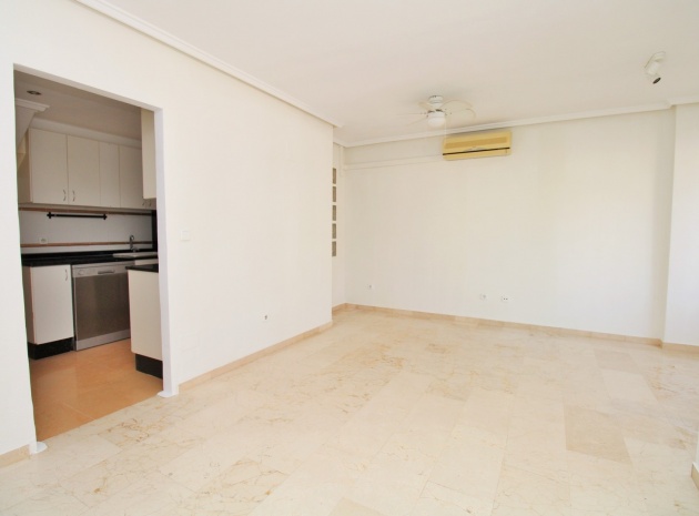 Resale - Townhouse - Villamartin - sun golf villas