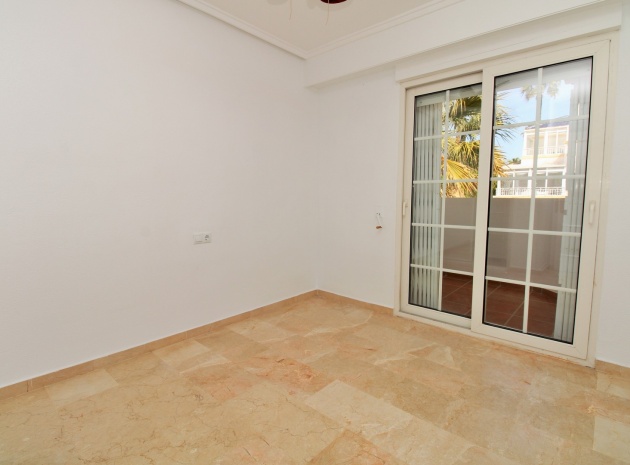 Resale - Townhouse - Villamartin - sun golf villas