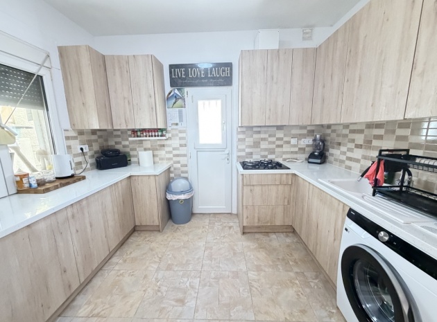 Revente - Maison de ville - Villamartin