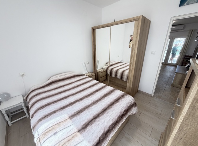 Revente - Maison de ville - Villamartin