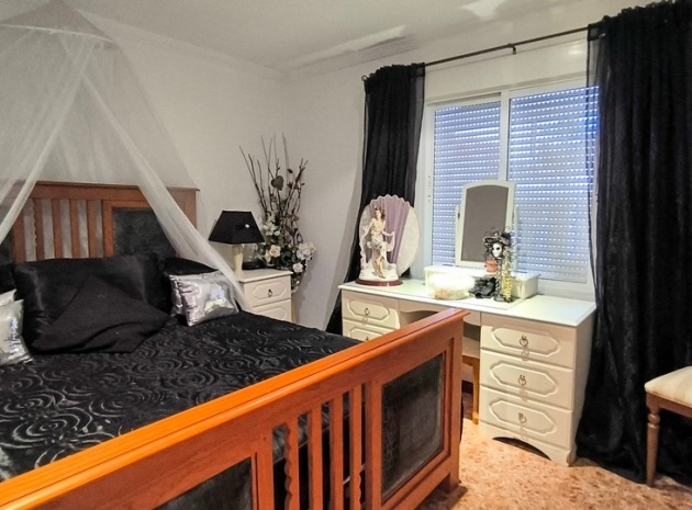 Återförsäljning - Villa - Ciudad Quesada