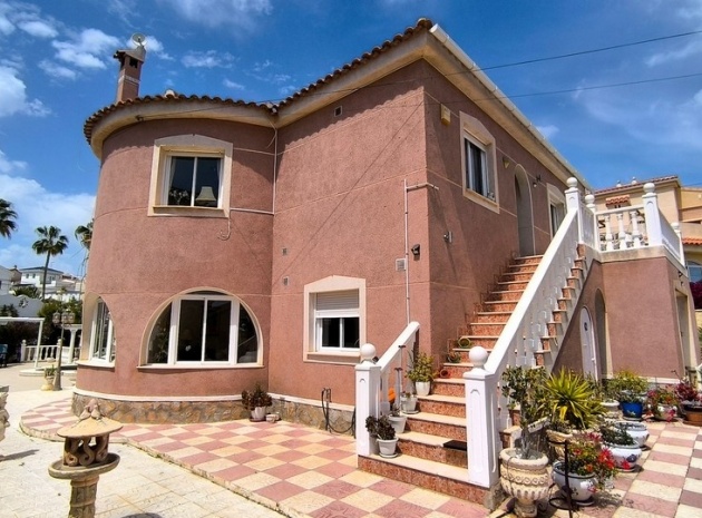 Återförsäljning - Villa - Ciudad Quesada