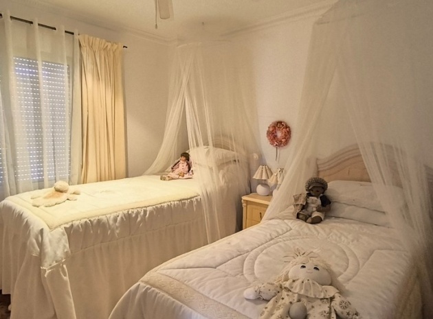 Återförsäljning - Villa - Ciudad Quesada