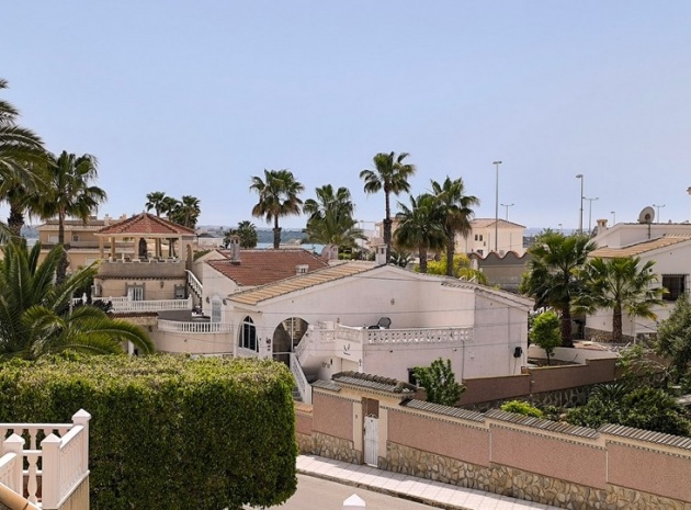 Återförsäljning - Villa - Ciudad Quesada