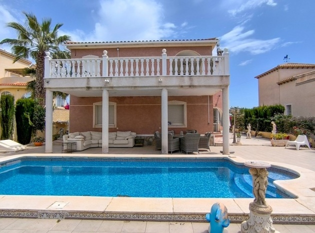 Återförsäljning - Villa - Ciudad Quesada