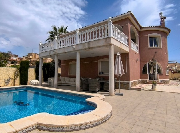 Återförsäljning - Villa - Ciudad Quesada
