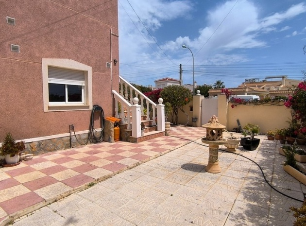 Återförsäljning - Villa - Ciudad Quesada