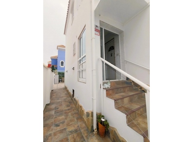 Resale - Villa - Villamartin - El Galan