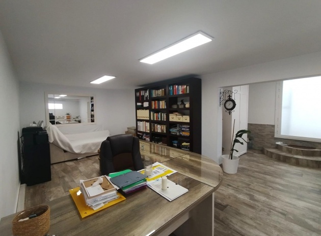 Resale - Villa - Villamartin - El Galan