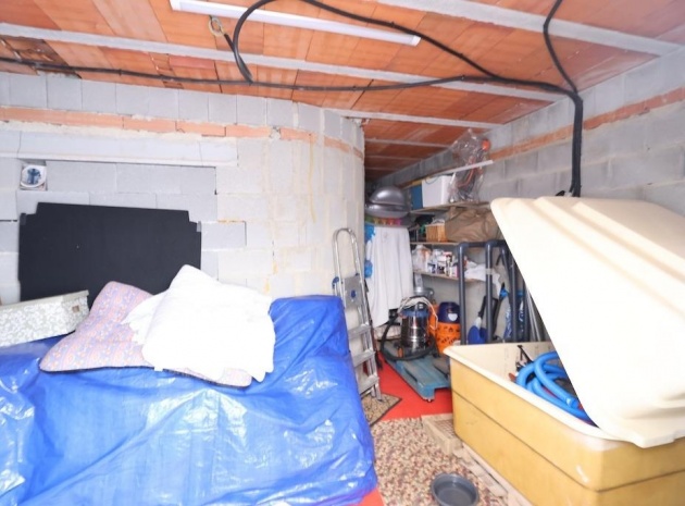 Resale - Villa - Villamartin - El Galan