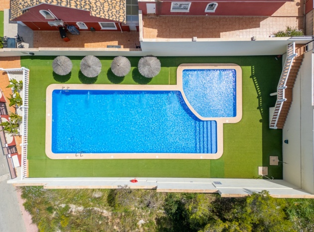 Resale - Townhouse - Villamartin - PAU 26