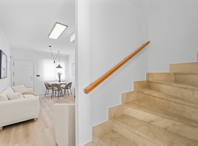 Resale - Townhouse - Villamartin - PAU 26