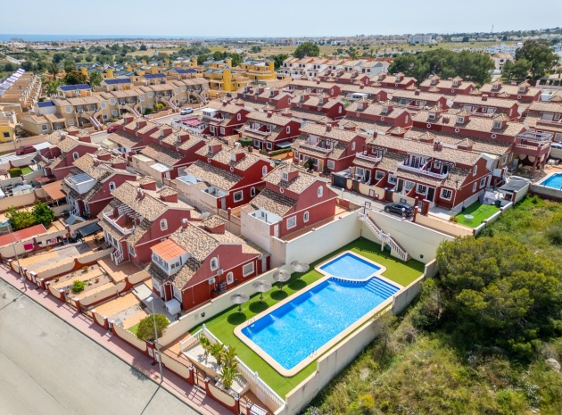 Resale - Townhouse - Villamartin - PAU 26