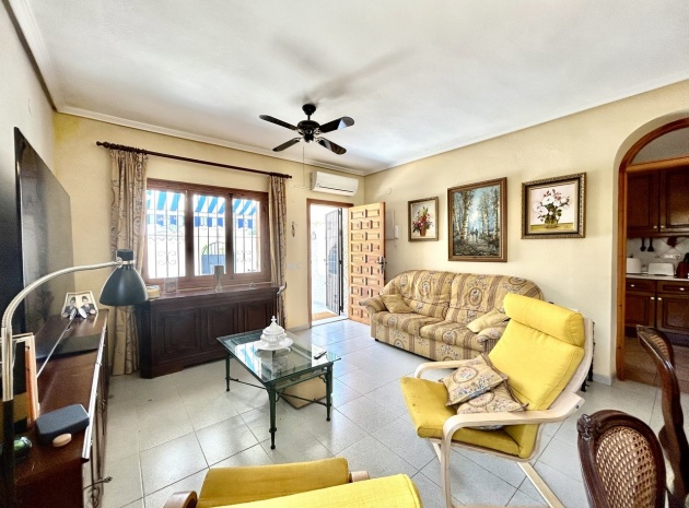 Resale - Villa - La Zenia - beachside la zenia